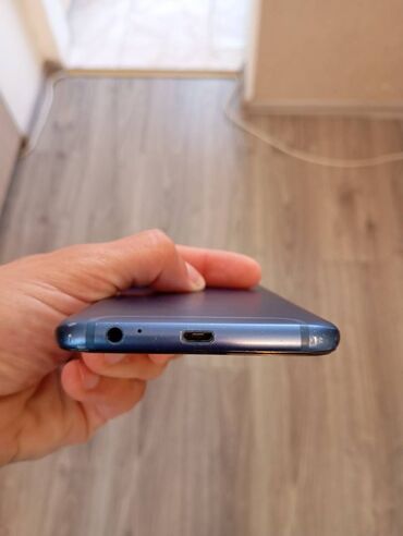 Apple iPhone: Bütün gördüyünüz telefonlar birlikdə satılır və qiyməti toplam 100 -da lalafo.az — 2 Apple iPhone: Bütün gördüyünüz telefonlar birlikdə satılır və qiyməti toplam 100 — 2