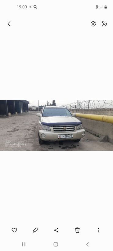 Toyota: Toyota Highlander: 2001 г., 3 л, Автомат, Бензин, Внедорожник