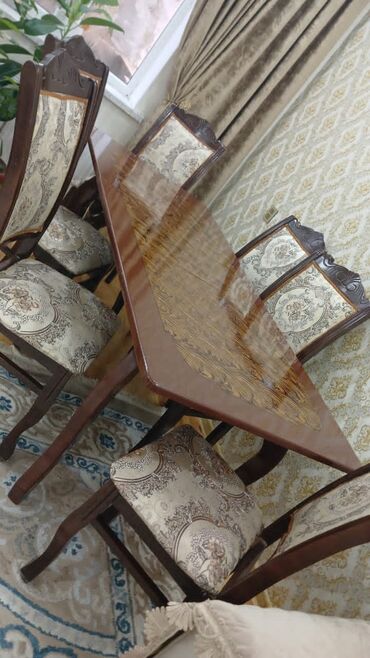 буквы кока кола: Qonaq otağı üçün, İşlənmiş, Dördbucaq masa, 6 stul