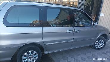 chery icar: Kia Carnival: 2005 г., 2.5 л, Автомат, Бензин — 1