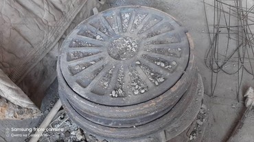 кольца для канализации: Люк чугунный тип (газон) диаметр 62см вес 70 кг выдерживают 5 тонн