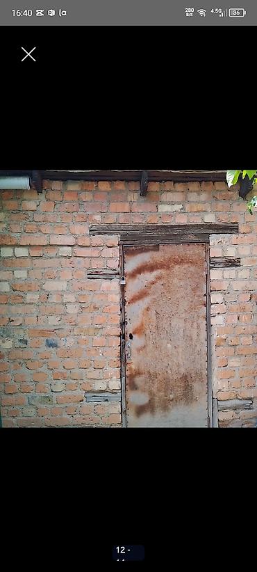 Продажа барачных домов: Срочно продаётся квартира в брачном доме (общий двор) 3 комнаты с — 12