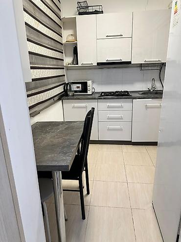 Долгосрочная аренда квартир: 2 комнаты, С мебелью полностью — 9