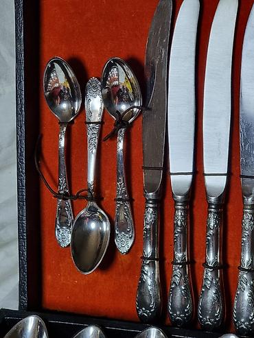 Наборы посуды: КОРОЛЕВСКИЙ (СССР) НОВЫЙ 1980 ГОД. РОДНАЯ КОРОБКА. САМЫЙ КРУТОЙ — 6