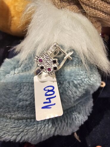 Minđuše: Srebrni nakit – više modela - Srebrne minđuše sa prozirnim cirkonima na lalafo.rs — 32 Minđuše: Srebrni nakit – više modela - Srebrne minđuše sa prozirnim cirkonima — 32