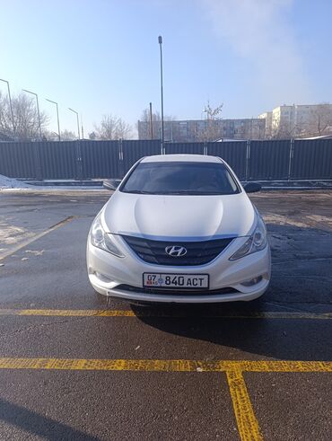 Hyundai: Hyundai Sonata: 2010 г., 2 л, Типтроник, Газ, Седан