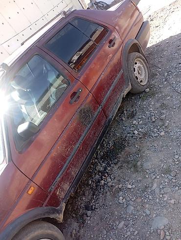 Volkswagen: Volkswagen Jetta: 1991 г., 1.8 л, Механика — 3