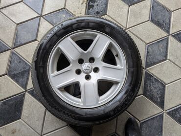 колесо от тачки: Дөңгөлөктөр монтажда 225 / 60 / R 17, 1 даана, Жеңил унаалар, Куйма, тешиктери - 5