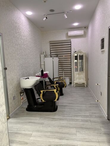 Salon, tibbi mebel dəsti: Gözəllik salonu üçün tam təchizatlı, zövqlə dizayn edilmiş interyer və — 16