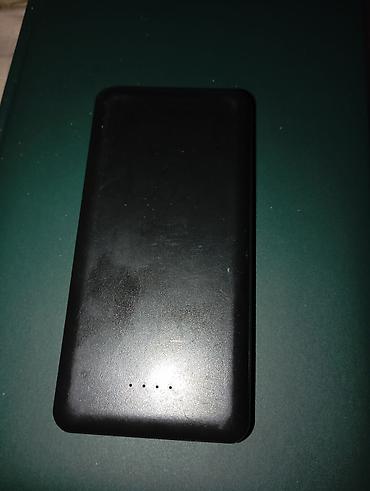 pumpa za sup: Prenosivi punjač (power bank), crni. - Dva USB-A izlaza za — 1