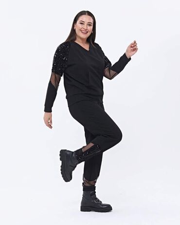 Gornji i donji deo: Modeli za punije dame
Cene 3499 din 
Veličine 2XL, 3XL, 4XL na lalafo.rs — 9 Gornji i donji deo: Modeli za punije dame
Cene 3499 din 
Veličine 2XL, 3XL, 4XL — 9