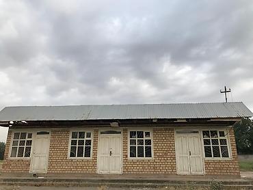 отель бишкек: Продажа магазинов Отдельностоящий магазин, 72 м², 1 этаж — 5