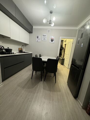 103 серия квартир: 2 комнаты, 68 м², 106 серия улучшенная, 2 этаж, Дизайнерский ремонт
