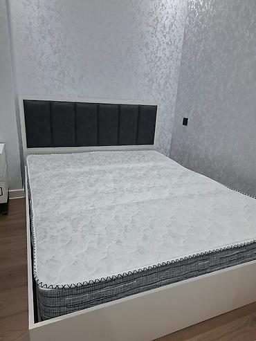 ay: Yataq dəsti 700 Azn satılır. Yeni kimidir 1 ay əvvəl alınıb.Matras — 3