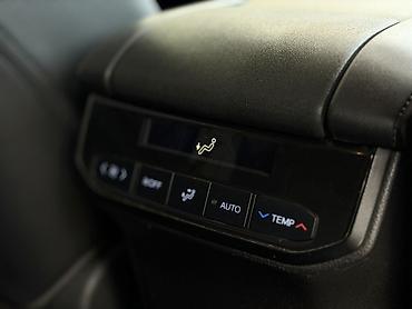 Toyota: Toyota Highlander: 2020 г., 3.5 л, Автомат, Бензин, Кроссовер — 9