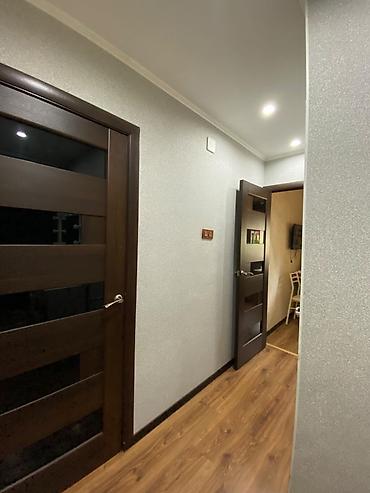 без хозяев: 1 комната, 32 м², 4 мкр 104 серия, 1 этаж, Евроремонт — 6