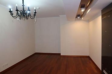 баня 5: 🏡 СДАЁТСЯ ЭКСКЛЮЗИВНАЯ КВАРТИРА В ЦЕНТРЕ БИШКЕКА 📍 Раззакова 33/1 — — 8