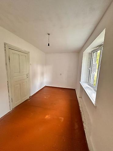 новые квартиры: 35 м², Без мебели — 3
