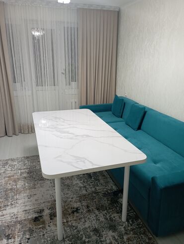 низкие столы: Кухонный Стол, цвет - Белый, Новый