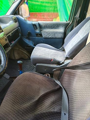 transporter multivan: Volkswagen Transporter: 1991 г., 2 л, Механика, Бензин, Фургон — 2