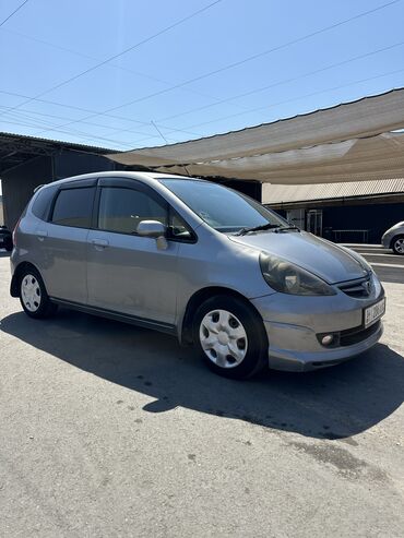 авто в рассрочку без банка без первоначального взноса в бишкеке: Honda Fit: 2003 г., 1.3 л, Вариатор, Бензин, Седан