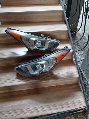 автозапчасти на фольксваген пассат б3: Hyundai Elantra, İ 30 üçün ön faralar. Əla vəziyyətdə.Hər iki tərəf