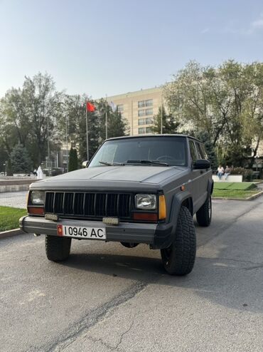 домкрат для авто: Jeep Cherokee: 1990 г., 4 л, Автомат, Бензин, Внедорожник