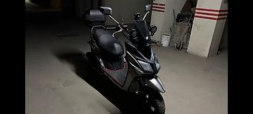 Скутеры: Тип скутера 150 куб. см, Бензин, Б/у — 2