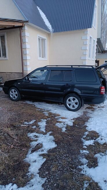 volkswagen 1999: Volkswagen Golf: 1996 г., 1.8 л, Механика, Бензин, Универсал