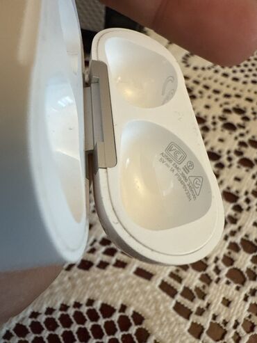 Simsiz şarj cihazı Apple, 5 Vt