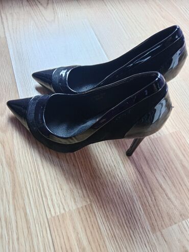 perla cipele cena: Pumps, 39