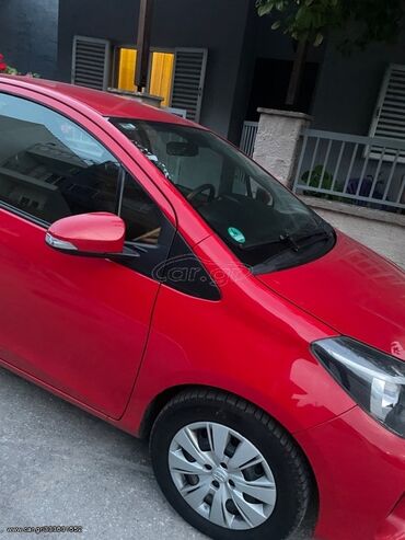 Toyota: Toyota Yaris: 1 l. | 2016 έ. Χάτσμπακ — 6