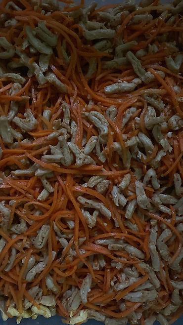 Готовые блюда, кулинария: Ассорти корейских салатов — свежеприготовленные закуски по — 9