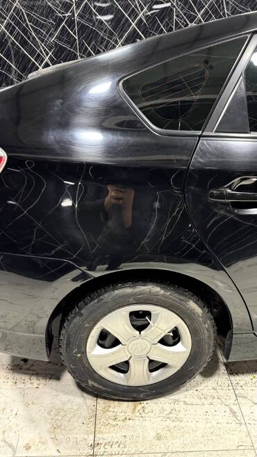 Toyota: Toyota Prius: 2015 г., Гибрид — 15