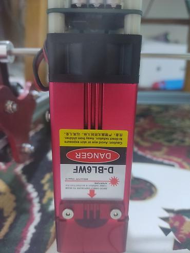 mini laser: Alüminium karkaslı dəqiq CNC lazer oyma qurğusu Xüsusiyyətlər: - İş — 3