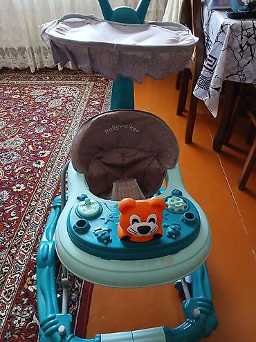 Xodunoklar: Baby walker firmasinin maneji usag rahatligla oturur icinde yeni — 2