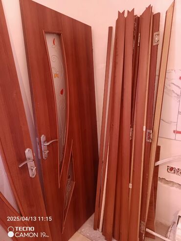 Otaq qapıları: Qapi 2eded
50azn biri
Bine savxoz 4800 leli