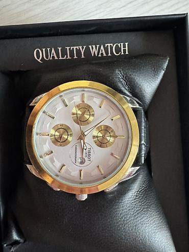 парные часы: Наручные часы в подарочном наборе Quality Watch. В комплекте: - — 4
