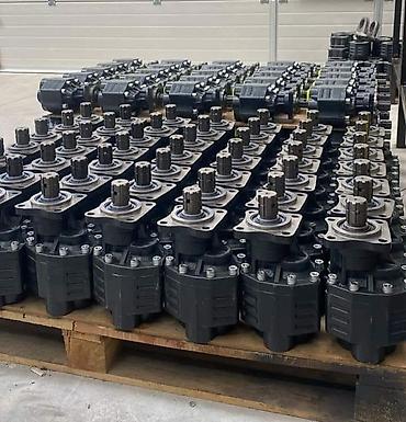 Другие детали КПП и трансмиссии: Нш,гидрофикация,гидравлика,насос,ком,вом,есть всё,а если нет через — 8