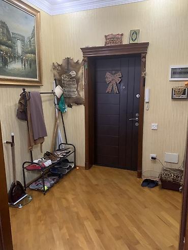 kreditle kunc divan: Klassik üslubda geniş qonaq otağı mebeli dəsti - 3 hissədən ibarət — 6
