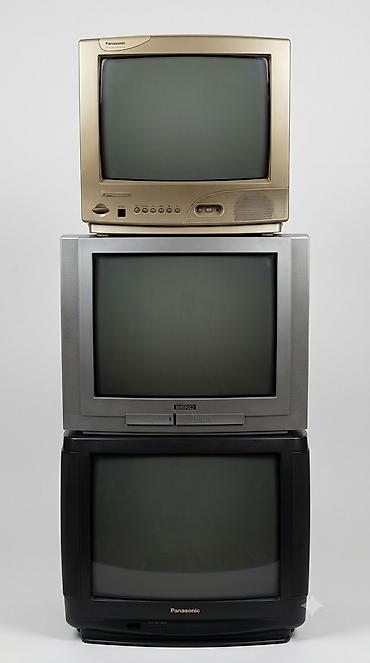 Satılır işləkdir İdeal vəziyətdədir 1-60 Panasonic 2-50 Bako 3-50