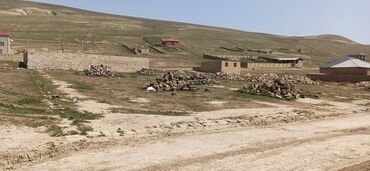 qobuda torpaq satılır: Kupça (Çıxarış)