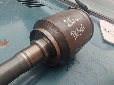 Auto delovi: Zglob homokineticki do diferencijala desni fi 26mm br.2. Polovno — 10