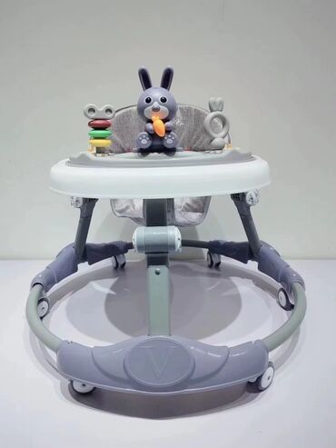 Xodunoklar: Uşaq gəzdirici (baby walker) – dairəvi, yığcam və stabildir