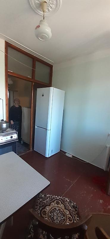 Mənzillər: Bakı, 4 otaqlı, Köhnə tikili, m. Həzi Aslanov, 90 kv. m — 7