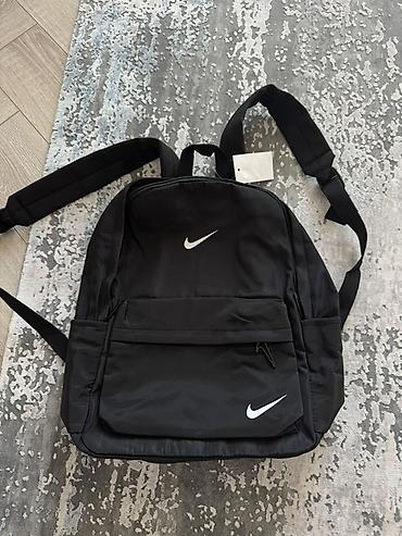 купить карманные часы: Рюкзак Nike, черный, с белыми логотипами Swoosh спереди. новый только — 1