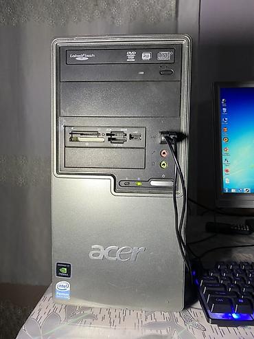 Masaüstü kompüterlər və iş stansiyaları: Acer masaüstü kompüter seti Tərkibi: - Acer sistem bloku (qüllə) - — 4