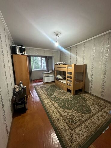 юго восток квартира: 1 комната, 36 м², 105 серия, 3 этаж