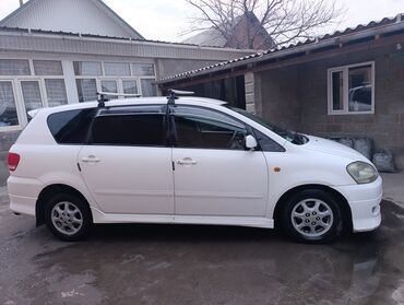 Toyota: Toyota Ipsum: 2002 г., 2.4 л, Автомат, Бензин, Минивэн — 6