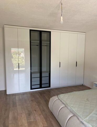 старый шкаф: Yeni, Açılan, 5 qapı Düz dolab, Qarderob, paltar dolabı, Azərbaycan